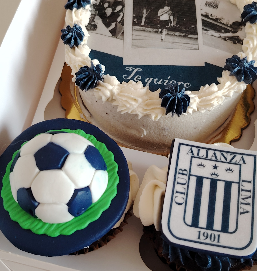 Bento Box Alianza Lima con foto comestible